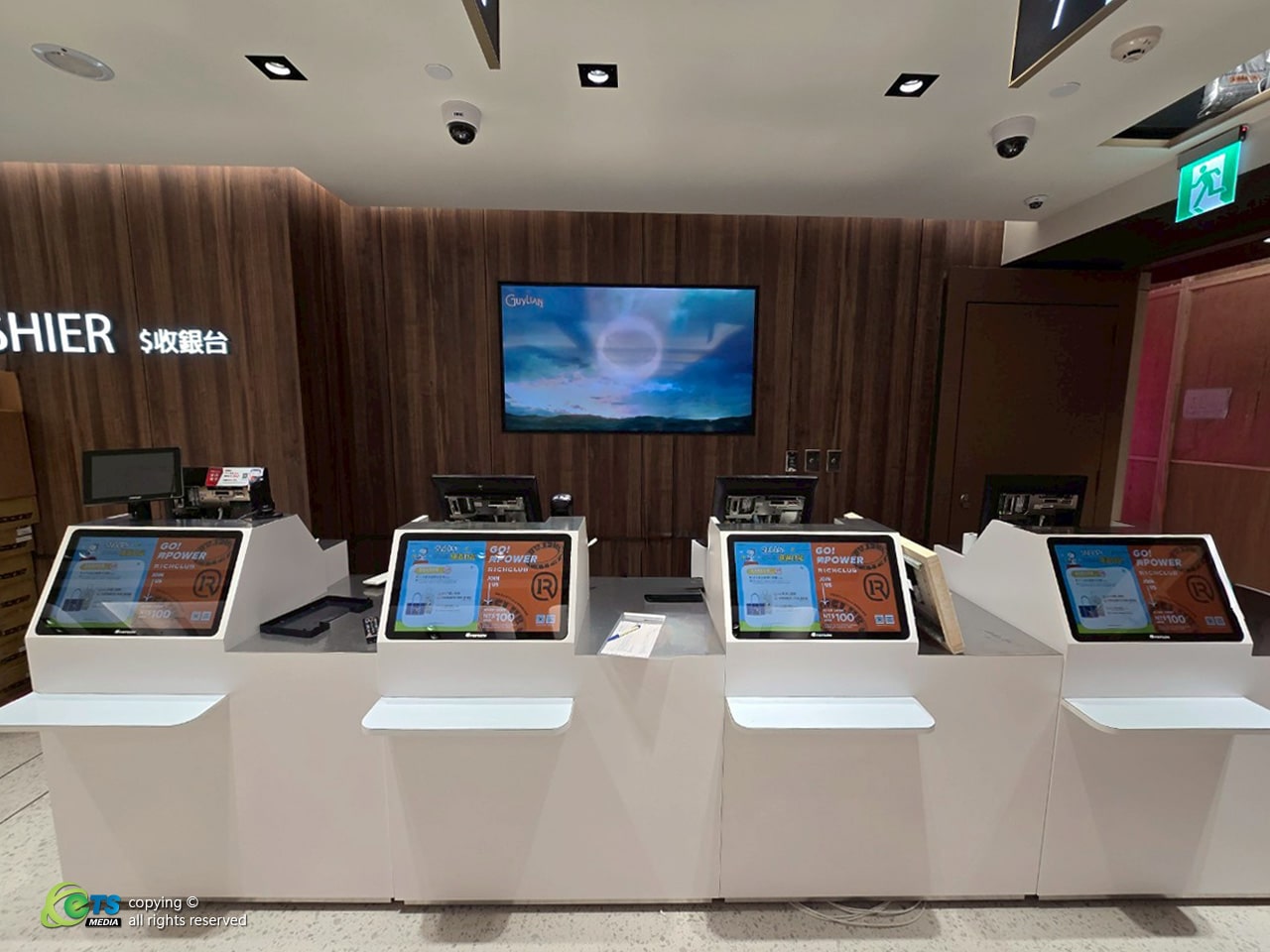 ETS廣迅媒體在桃園國際機場免稅商店安裝收銀螢幕